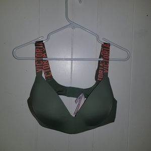 Victoria's Secret T-Shirt Bra